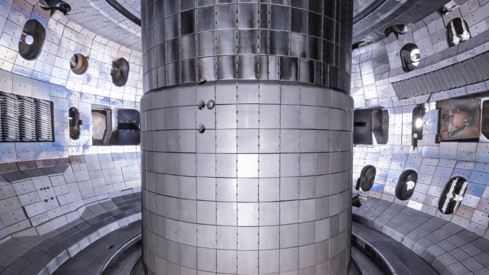The interior of the DIII-D tokamak.